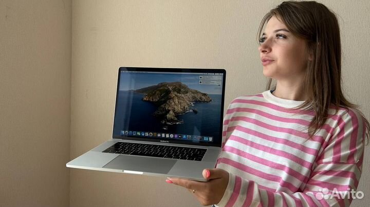 MacBook Pro 15 2019 16/512 как новый