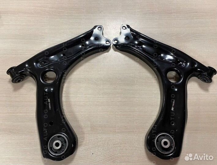 Передний рычаг левый Поло 09-12 Рапид 12-15