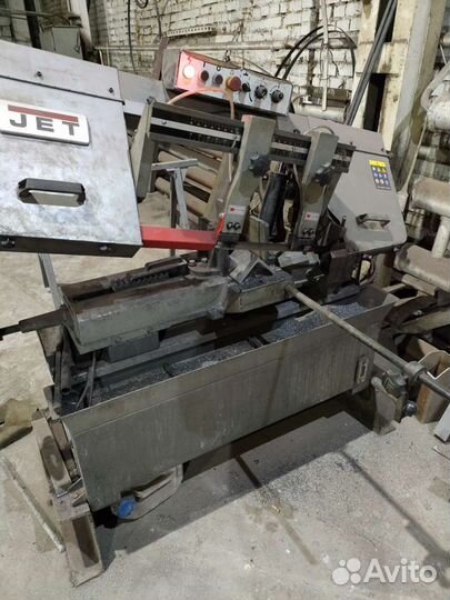 Резка металла на ленточный пиле