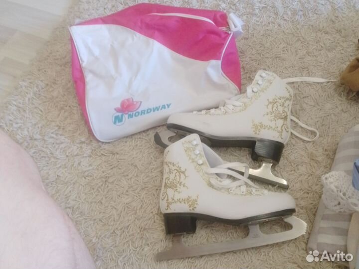 Коньки фигурные