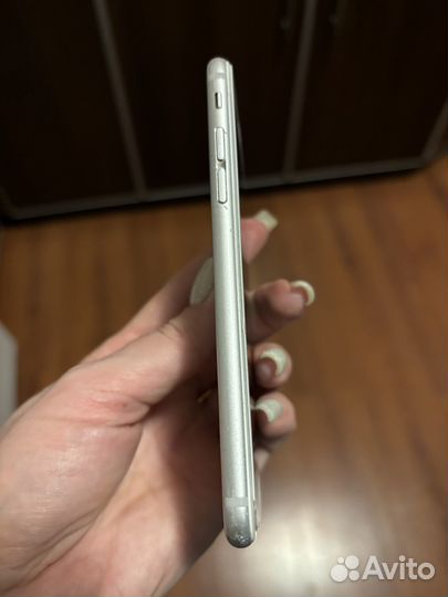 iPhone 6S, 16 ГБ
