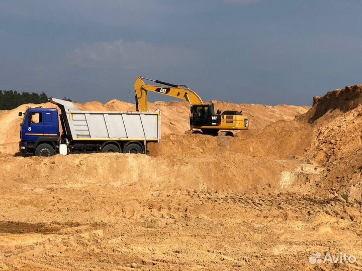 Песок природный с доставкой от 3кубов