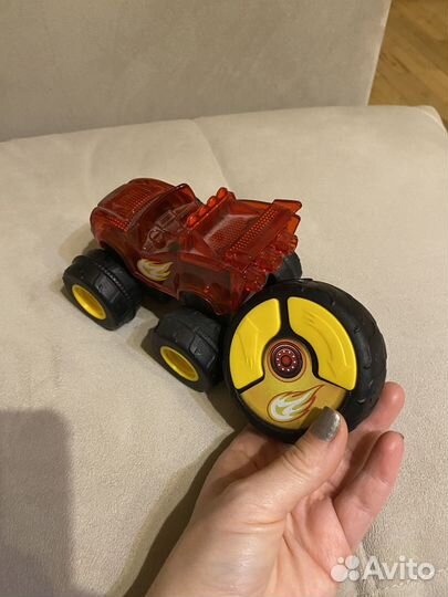 Вспыш и чудо машинки