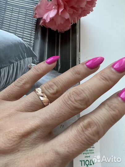 Золотые обручальные кольца новое