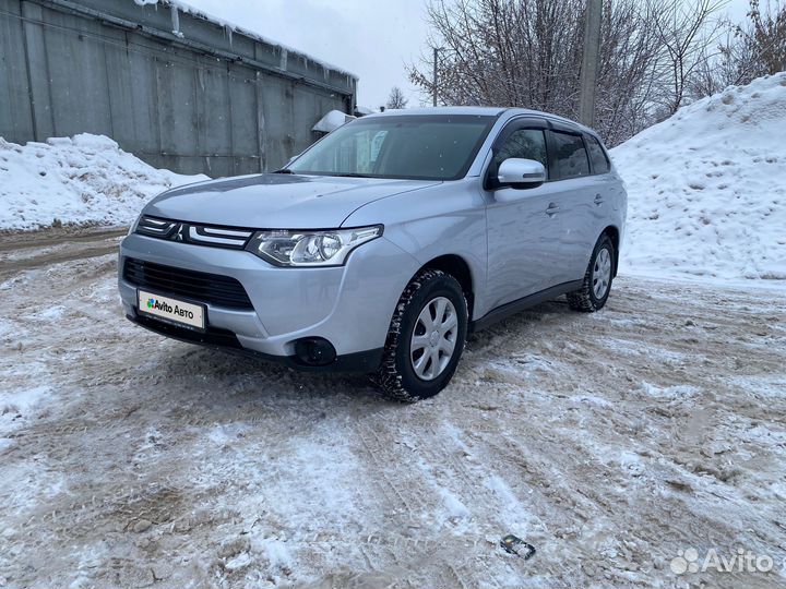Mitsubishi Outlander 2.0 CVT, 2014, 112 000 км