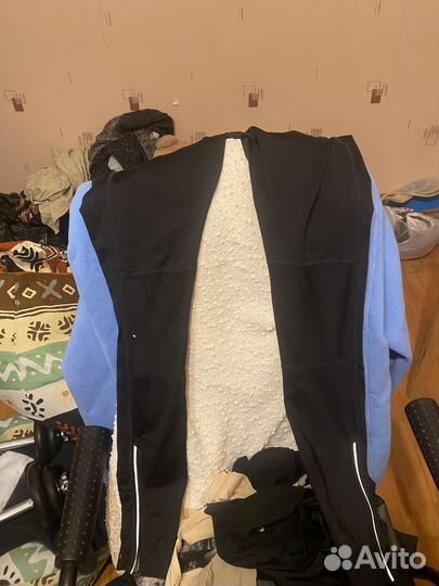 Сумка с женскими вещами