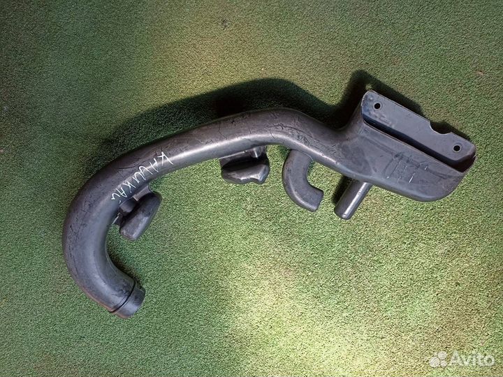 Воздуховод Nissan Qashqai J10 2.0