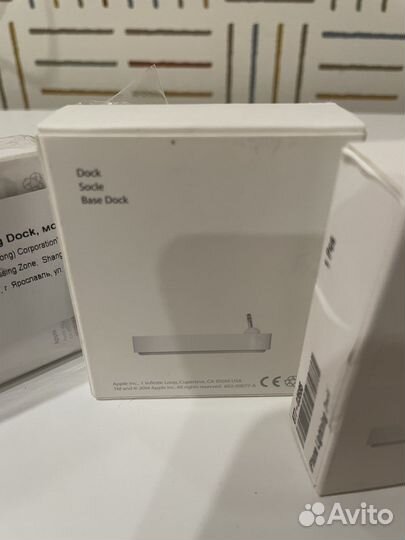 iPhone lightning dock. Подставка док-станция