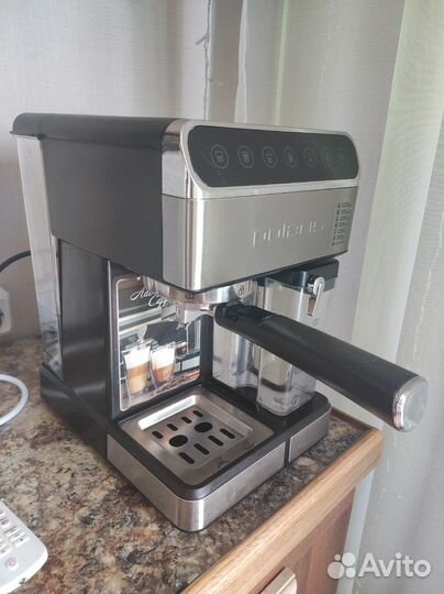 Кофеварка рожковая Polaris PCM 1535E