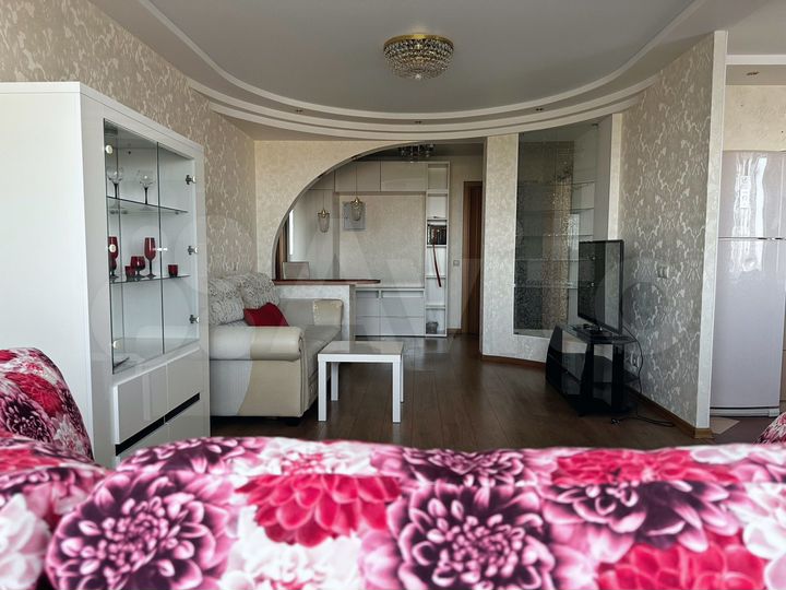 2-к. квартира, 60 м², 6/9 эт.