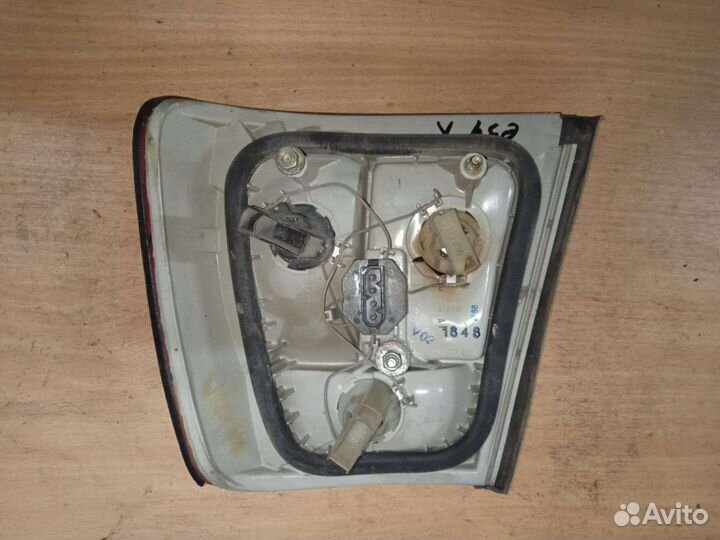 Фонарь задний левый bmw 5 E34 бмв 5 E34