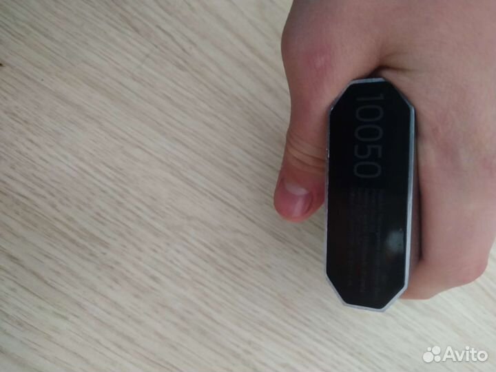 Повербанк 10000 mAh