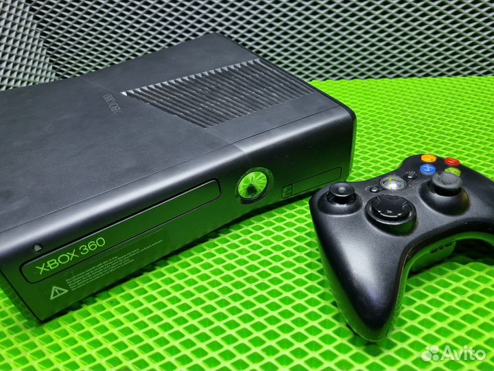 Microsoft Xbox 360 250Gb 1джойстик
