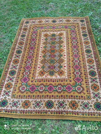 Ковер шерстяной 193 на 136