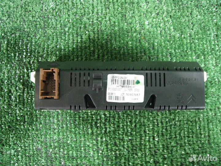 Дисплей информационный Citroen Berlingo B9 2011