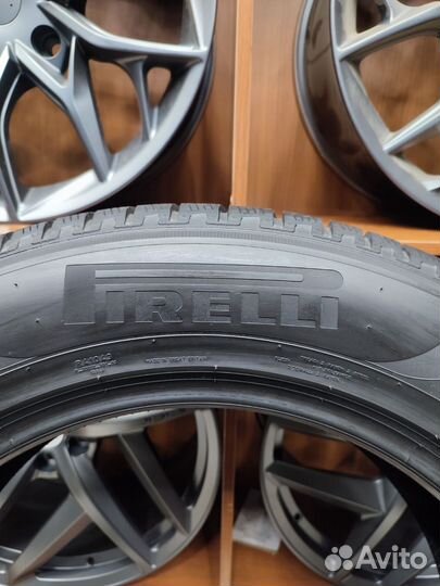 Pirelli Scorpion Winter 255/60 R20 113V