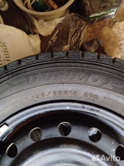 Dunlop SP Winter Maxx WM01 195/65 R15