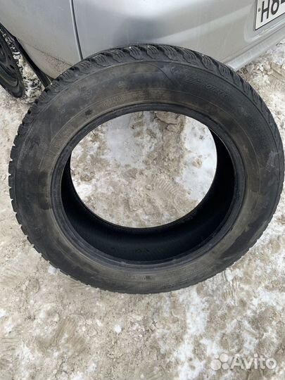 Kumho 722 215/60 R17 100T