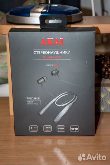 Беспроводные наушники akai HD-204