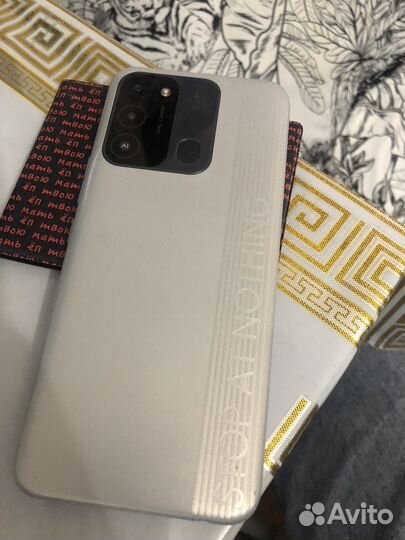Телефон tecno spark 8 с