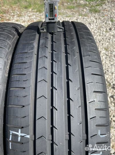 Continental ContiPremiumContact 5 215/60 R17