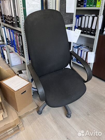 Компьютерное кресло офисное