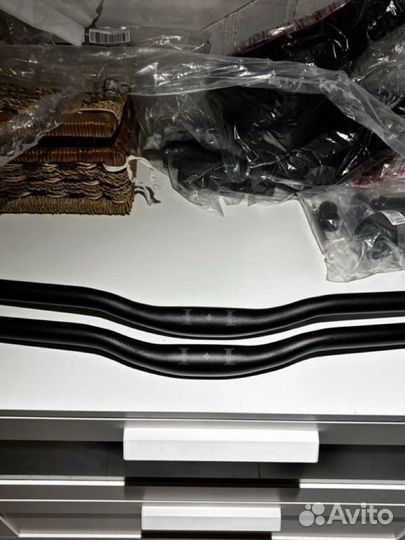 Велозапчасти: руль, седло и грипсы (новые)