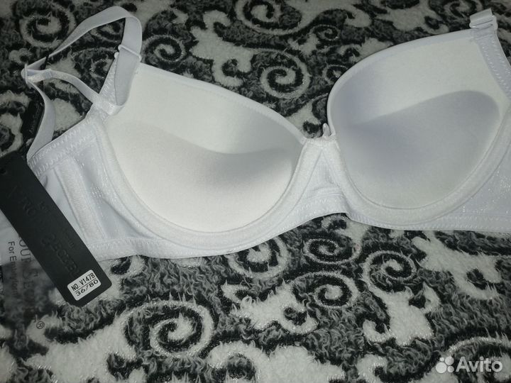 Бюстгальтер новый
