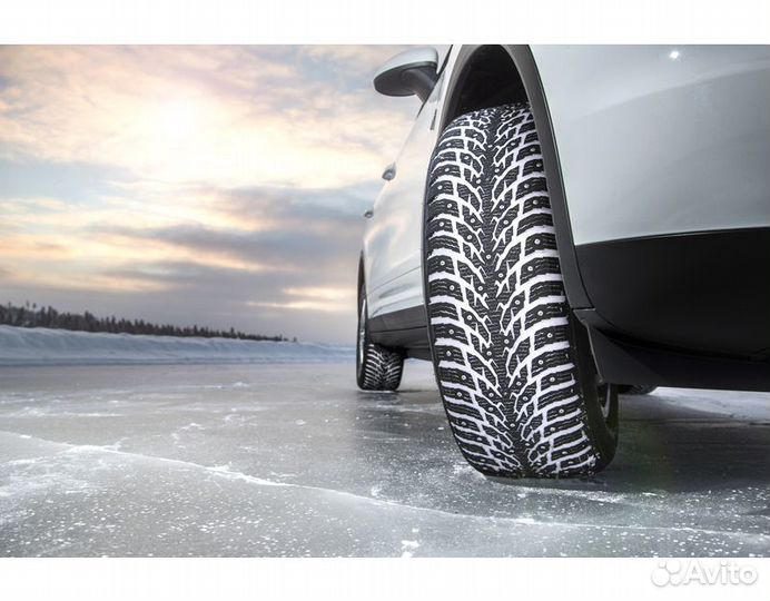 Nokian Tyres Hakkapeliitta 9 SUV 215/60 R17 100T