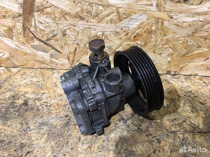 Насос гидроусилителя Mitsubishi Lancer 10 CY BWC