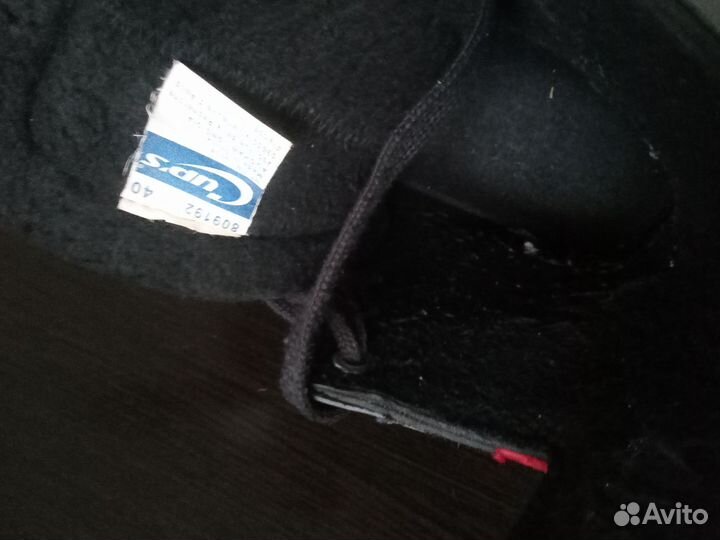 Коньки хоккейные