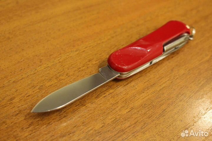 Victorinox Evolution 11 новый