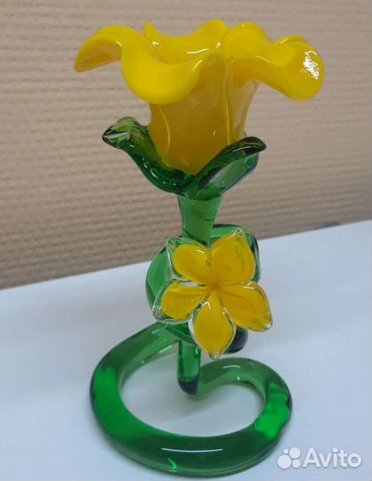 Подсвечник цветное стекло