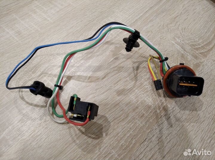 Запчасти для фары Hyundai Solaris