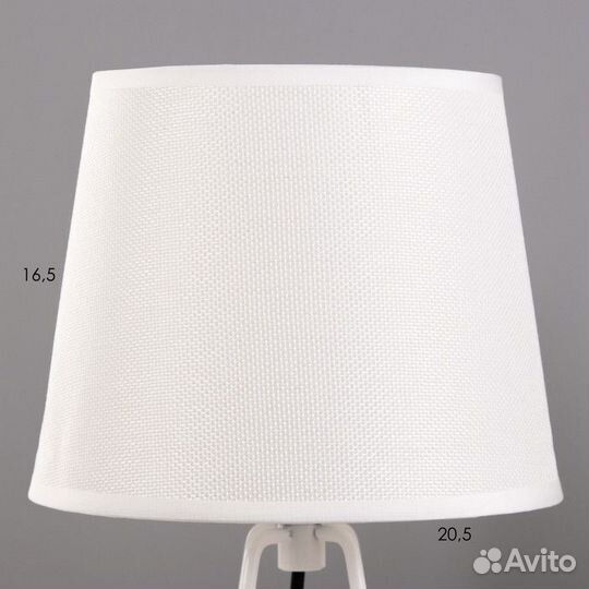 Настольная лампа 'Барре' E27 40Вт белый 20,5х20,5х38 см risalux