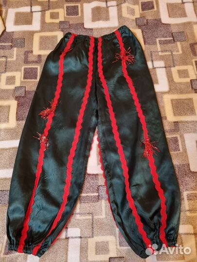 Новогодний костюм (штаны) для мальчика 4-5 лет