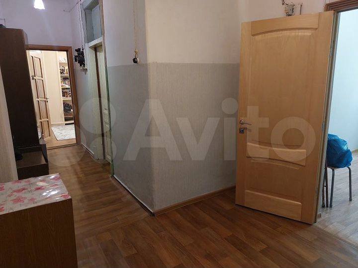 Комната 21 м² в 3-к., 3/3 эт.