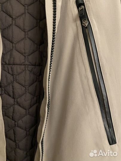 Krakatau куртка Xs