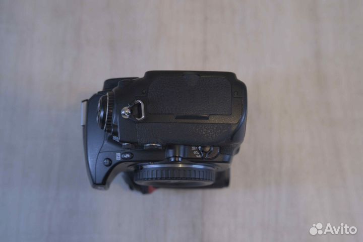 Камера Nikon D300 (88,3 т.к.) + Tamron SP 10-24mm