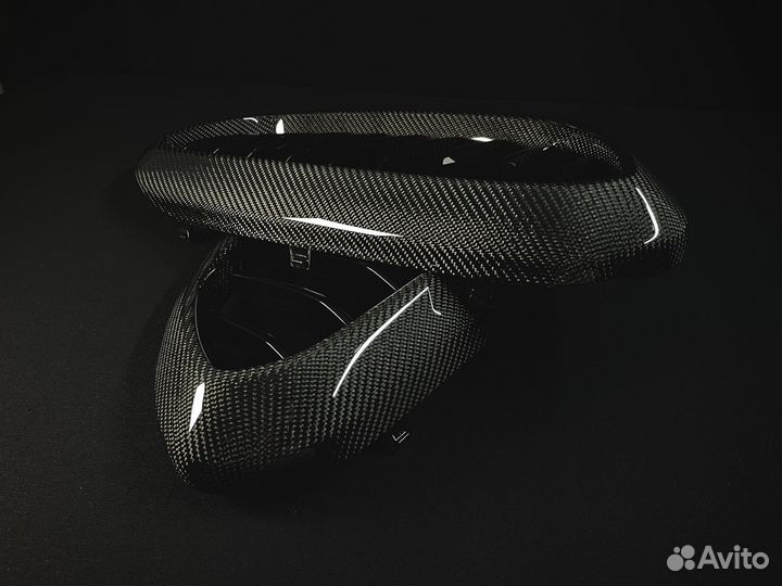 Карбоновая решетка радиатора BMW G30