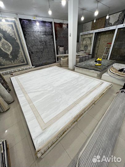 Большой ковёр