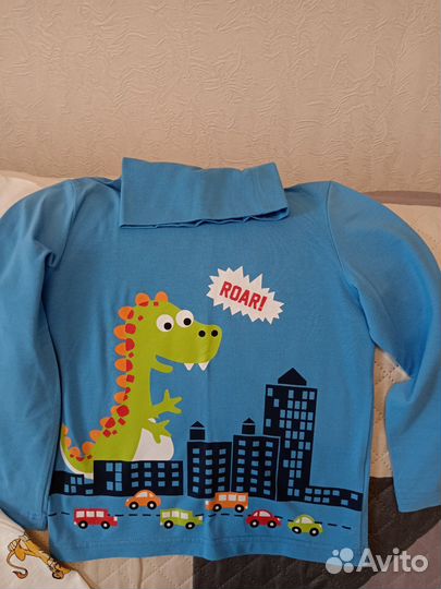 Футболки и шорты для мальчика 104/110