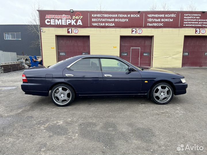 Nissan Laurel 2.0 AT, 1997, 130 000 км