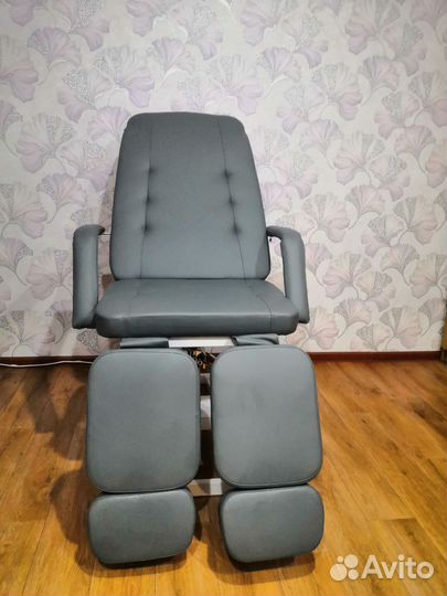 Педикюрное кресло на гидравлике бу