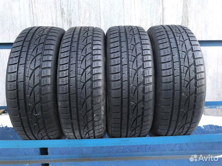Hankook Winter I'Cept Evo W310 215/70 R16