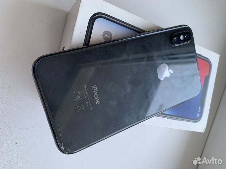 iPhone X, 64 ГБ