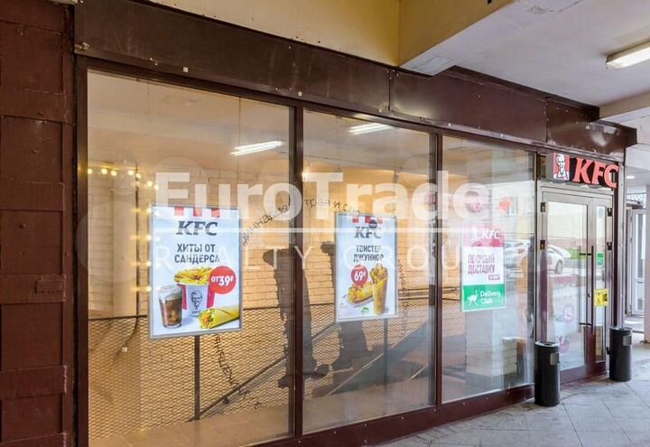 Продам торговое помещение, 447 м²