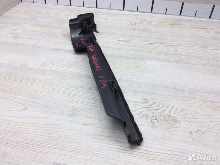 Воздуховод радиатора левый Kia Sportage 2010-2015