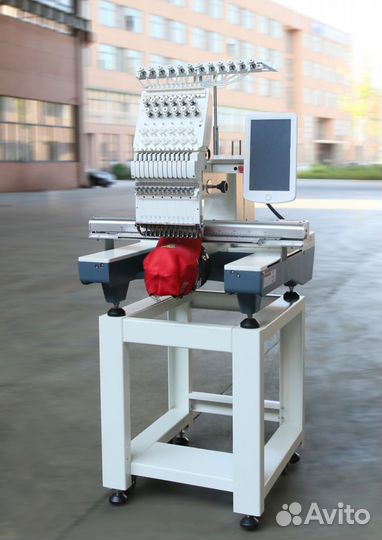 Одноголовочные вышивальные машины VM-1501