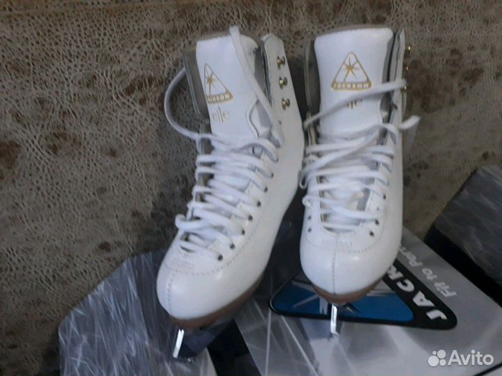 Детские коньки